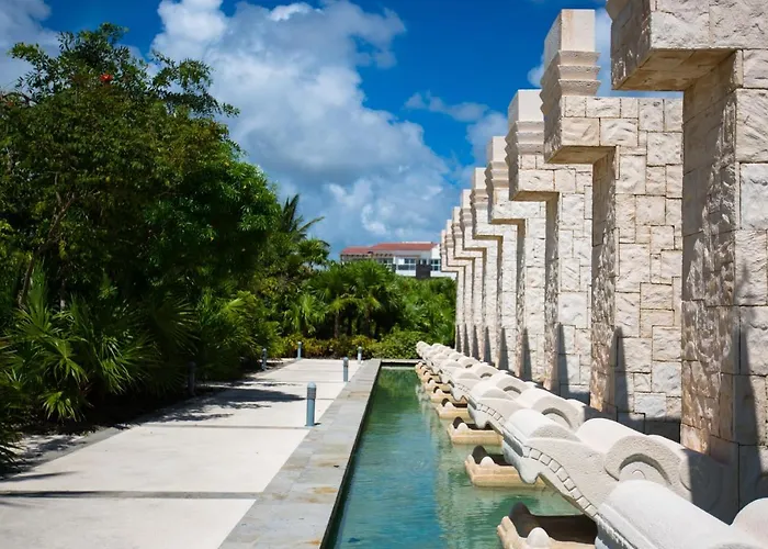 Boutique Oceanfront Aparthotel *