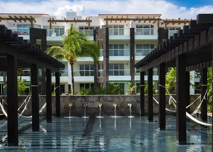 Boutique Oceanfront Aparthotel